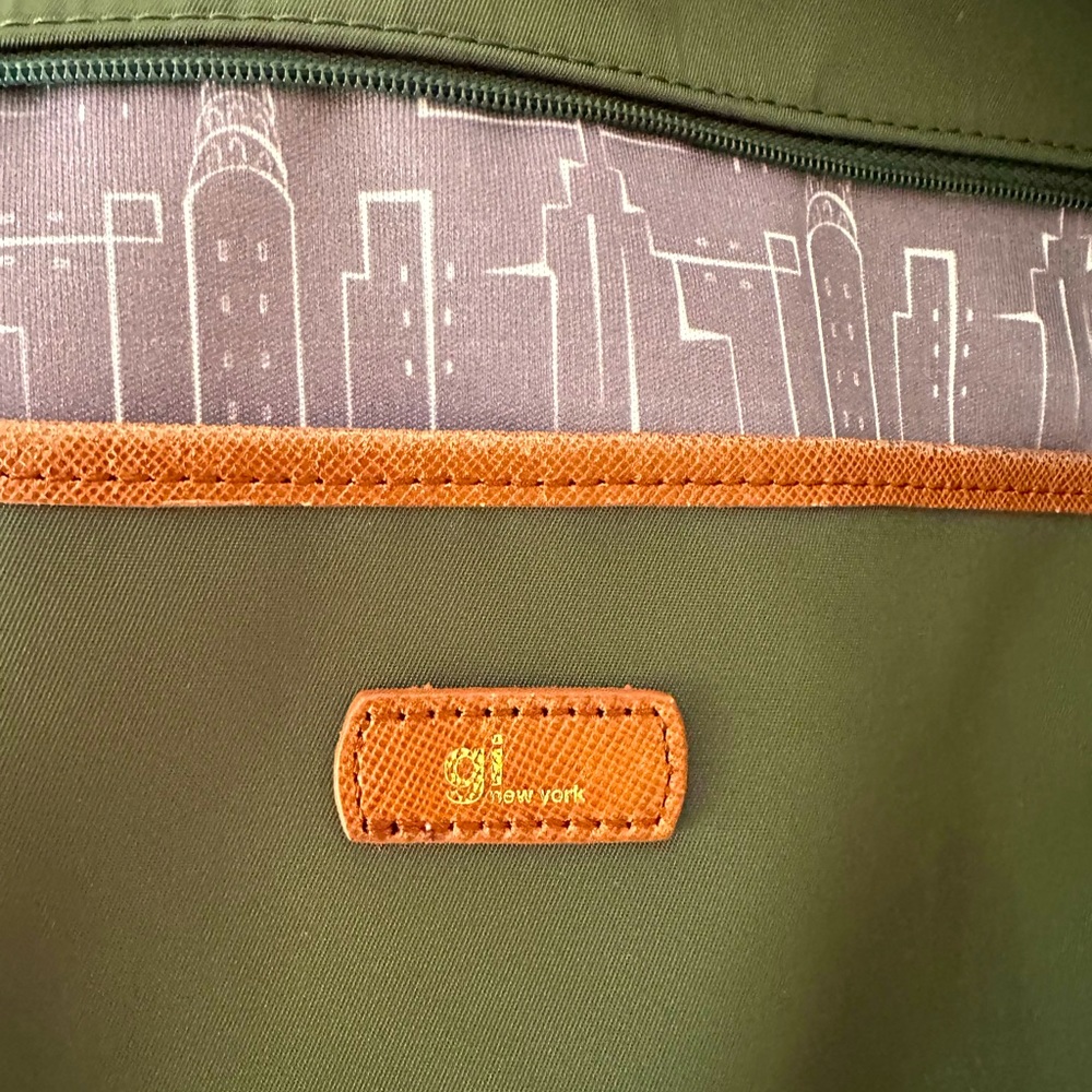 Stunning ‘gi New York’ green, nylon tote bag with leather straps.
